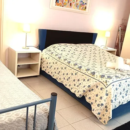 Lovely 5 Min Walk To Saint Peter Basilica Apartment Rome